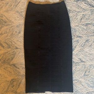 Herve leger skirt - never worn but tags removed.